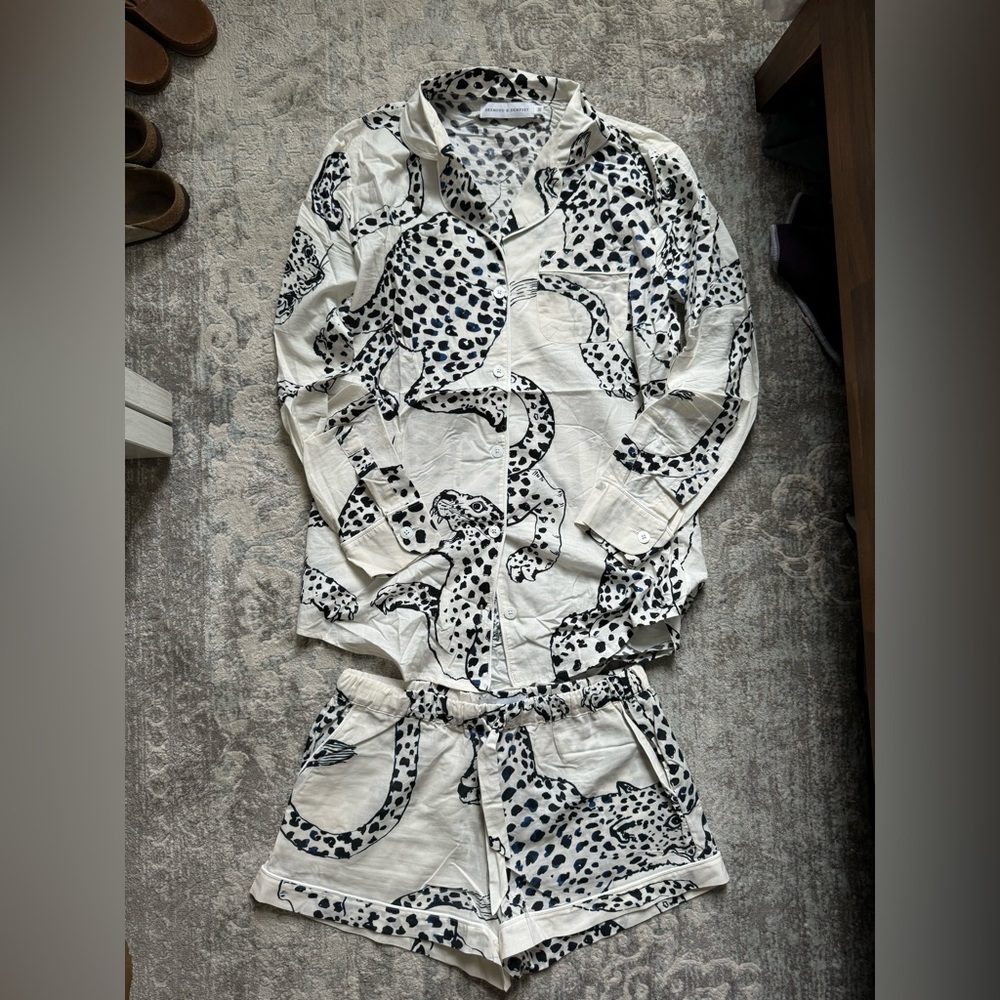 Desmond & Dempsey PJ set